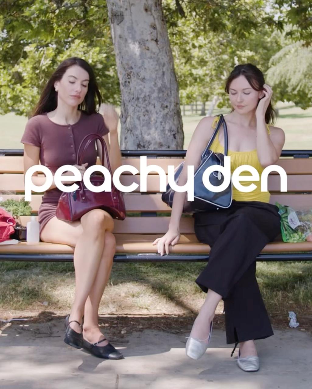 Peachy Den preview frame